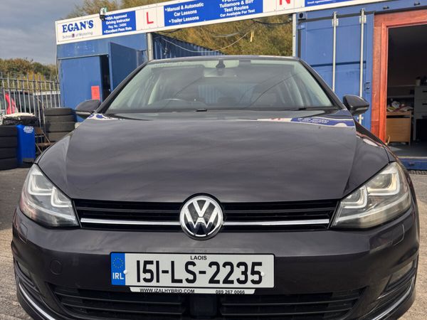 Volkswagen Golf Hatchback, Petrol, 2015, Brown