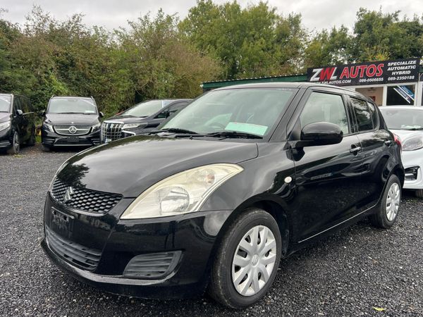 Suzuki Swift Hatchback, Petrol, 2011, Black