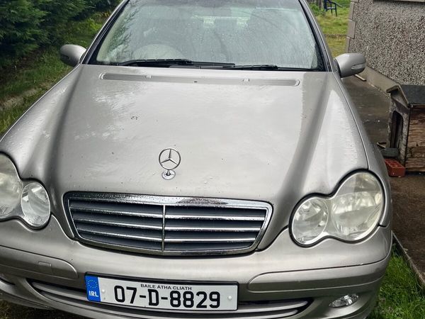 Mercedes-Benz C-Class Saloon, Petrol, 2007, Silver