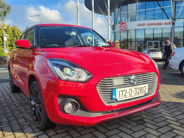 Suzuki Swift Hatchback, Petrol, 2017, Red