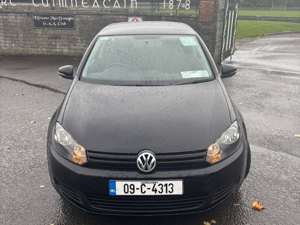 Volkswagen Golf Hatchback, Petrol, 2009, Black
