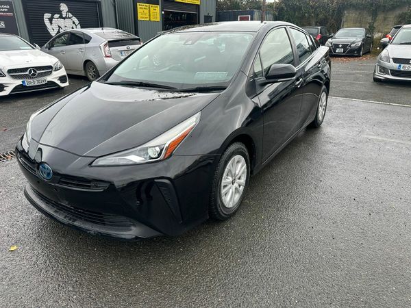 Toyota Prius Hatchback, Petrol Hybrid, 2021, Silver