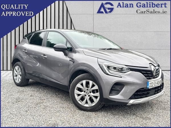 Renault Captur Hatchback, Petrol, 2022, Grey