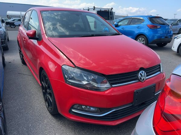Volkswagen Polo Hatchback, Petrol, 2016, Red