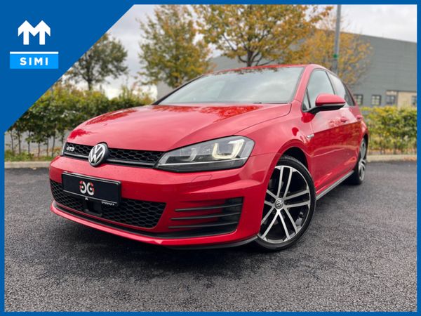 Volkswagen Golf Hatchback, Diesel, 2015, Red