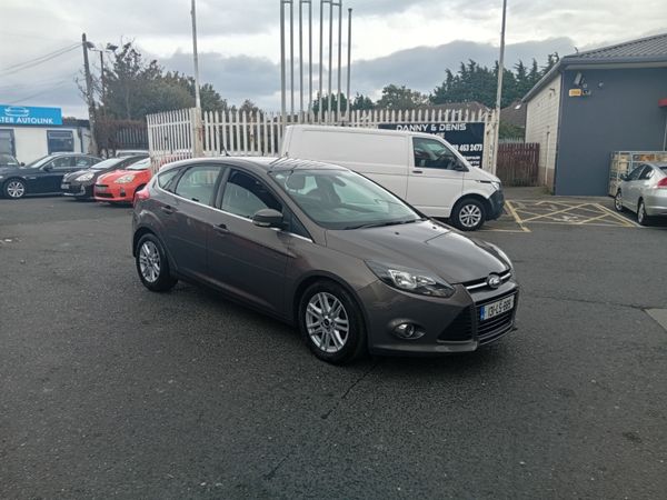 Ford Focus Hatchback, Diesel, 2013, Brown