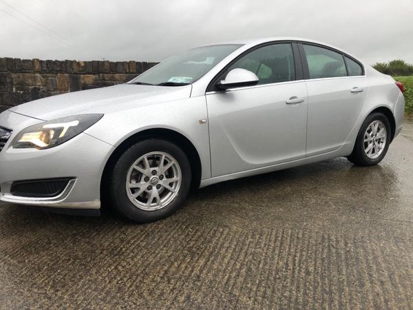 Opel Insignia Saloon, Diesel, 2014, Silver