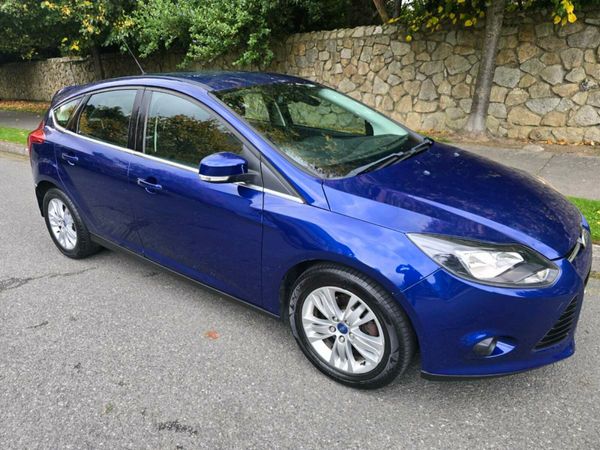 Ford Focus Hatchback, Diesel, 2014, Blue