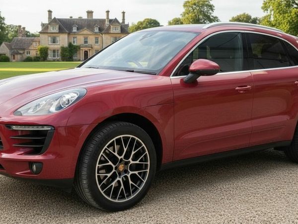 Porsche Macan SUV, Petrol, 2015, Red