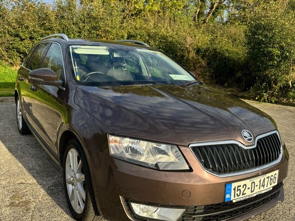 Skoda Octavia Estate, Diesel, 2015, Brown