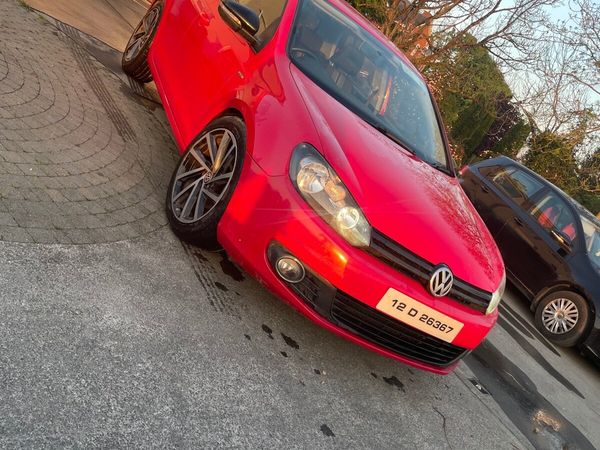 Volkswagen Golf Estate, Diesel, 2012, Red