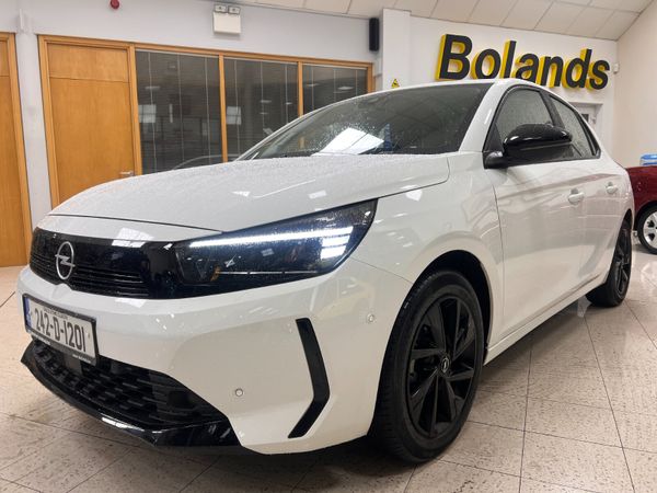 Opel Corsa Hatchback, Petrol, 2024, White