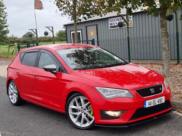 SEAT Leon Hatchback, Diesel, 2014, Red