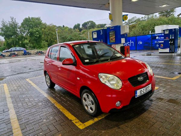 Kia Picanto Hatchback, Petrol, 2010, Red