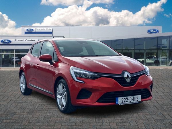 Renault Clio Hatchback, Petrol, 2022, Red