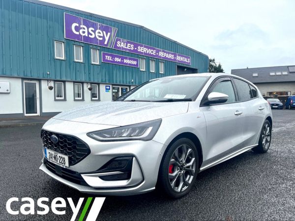 Ford Focus Hatchback, Petrol, 2024, Grey