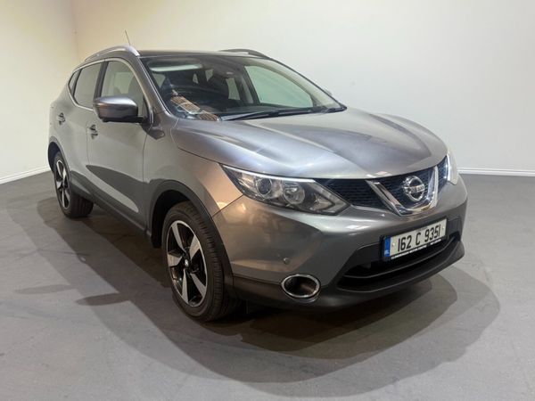Nissan Qashqai Hatchback, Diesel, 2016, Grey