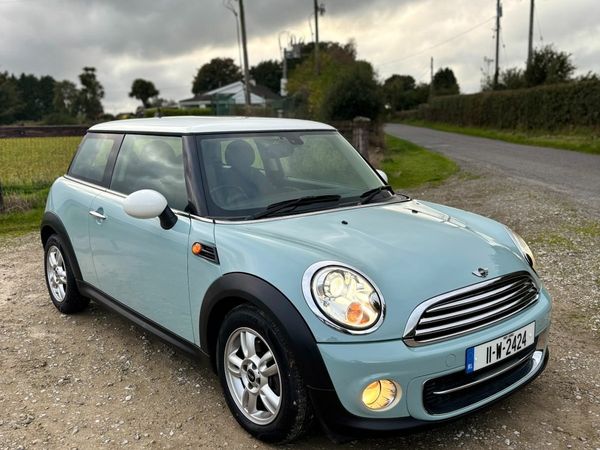 Mini Cooper Hatchback, Petrol, 2011, Blue
