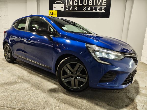 Renault Clio Hatchback, Petrol, 2022, Blue