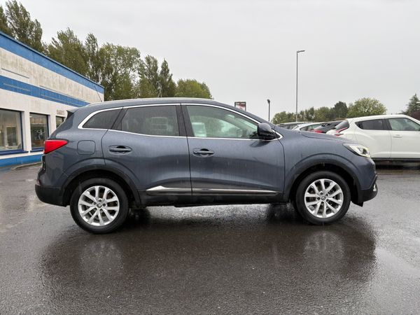 Renault Kadjar SUV, Diesel, 2017, Grey