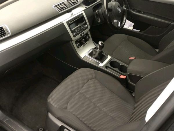 Volkswagen Passat Saloon, Diesel, 2013, Black