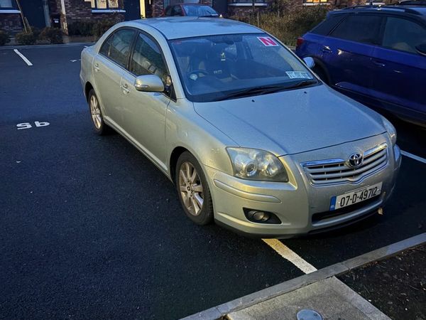 Toyota Avensis Saloon, Petrol, 2007, Green
