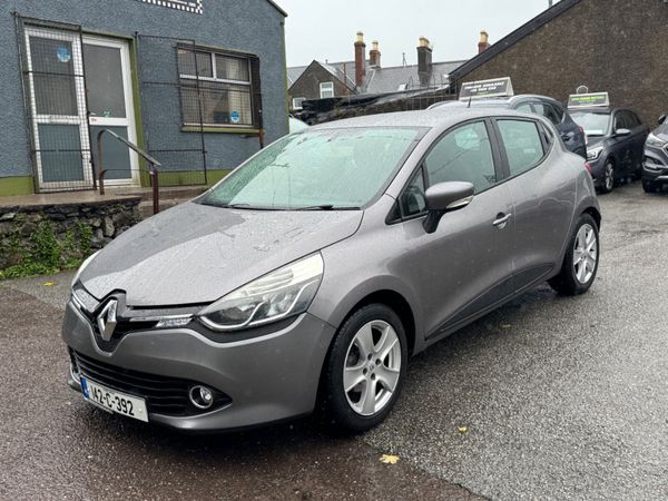 Renault Clio Hatchback, Petrol, 2014, Grey
