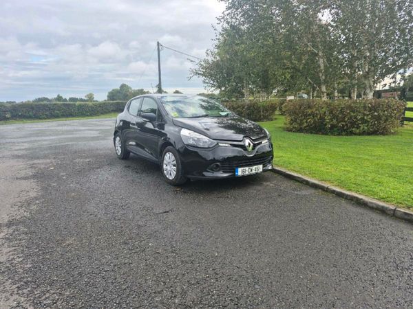 Renault Clio Hatchback, Petrol, 2016, Black