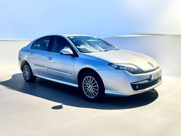 Renault Laguna Hatchback, Diesel, 2011, Silver