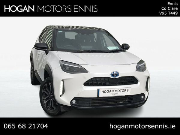 Toyota Yaris Cross Hatchback, Petrol Hybrid, 2023, White