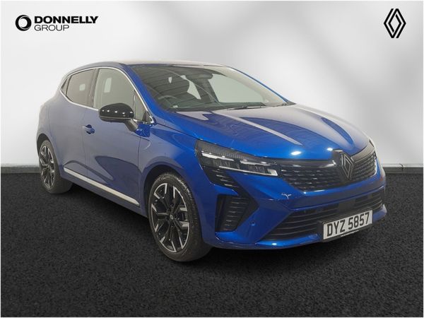 Renault Clio Hatchback, Petrol, 2025, 