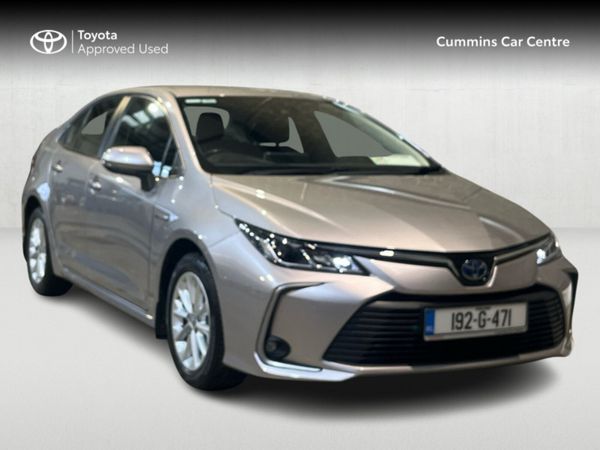 Toyota Corolla Saloon, Petrol Hybrid, 2019, Grey