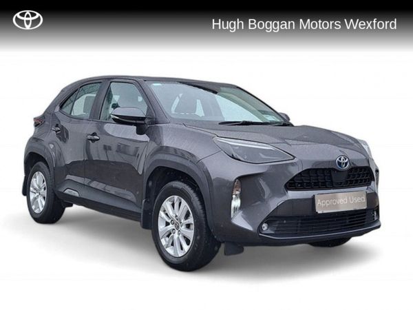 Toyota Yaris Cross Hatchback, Petrol Hybrid, 2025, Grey