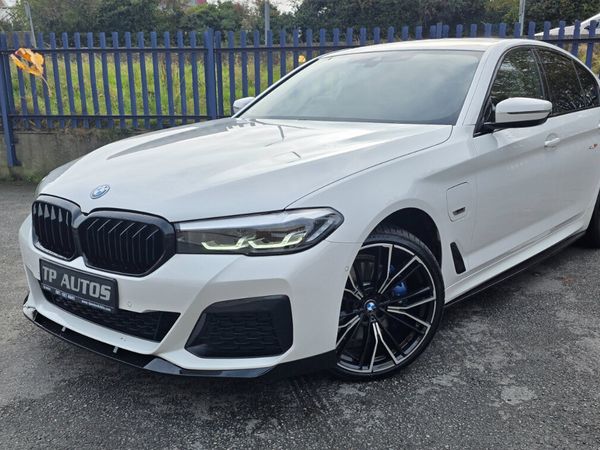 BMW 5-Series Saloon, Petrol Hybrid, 2022, White