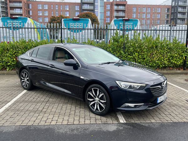 Opel Insignia Hatchback, Diesel, 2017, Blue