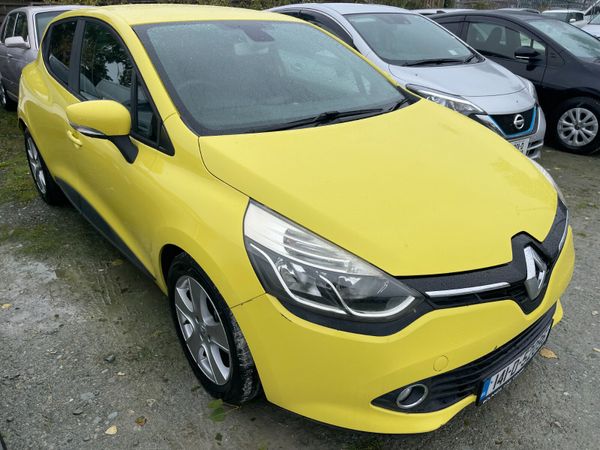 Renault Clio Hatchback, Petrol, 2014, Yellow