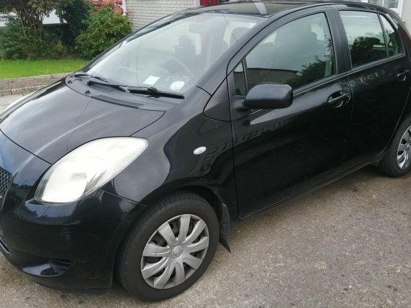 Toyota Yaris Hatchback, Petrol, 2008, Black