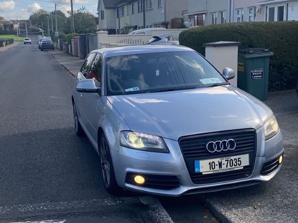 Audi A3 Hatchback, Diesel, 2010, Silver