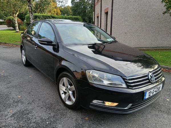 Volkswagen Passat Saloon, Diesel, 2012, Black