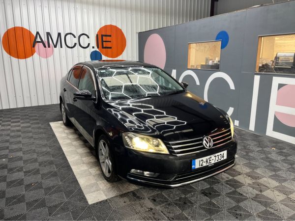 Volkswagen Passat Saloon, Petrol, 2012, Black