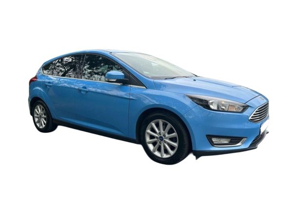 Ford Focus Hatchback, Diesel, 2017, Blue