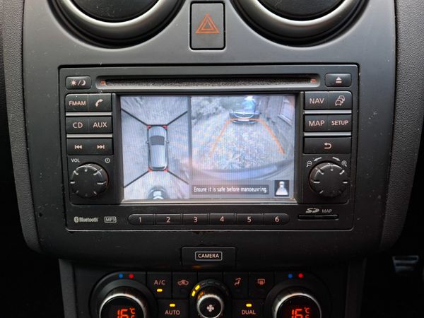 Nissan Qashqai Hatchback, Diesel, 2012, Black