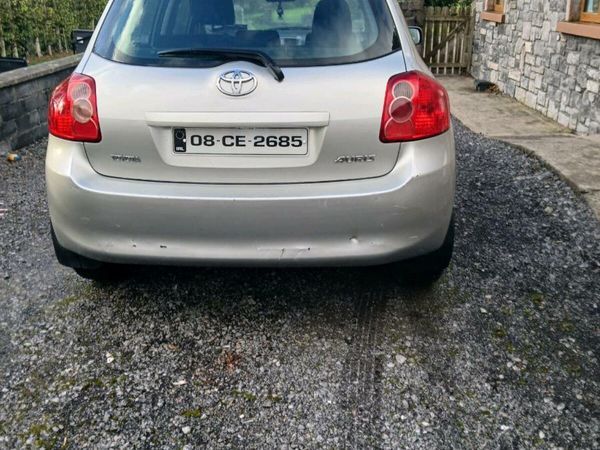Toyota Auris Hatchback, Petrol, 2008, Silver