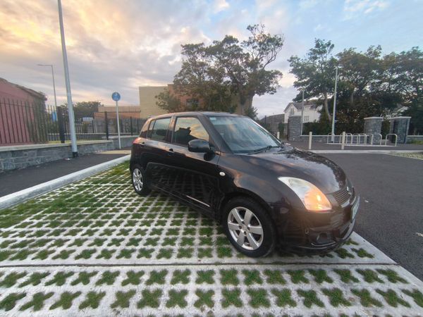 Suzuki Swift Hatchback, Petrol, 2008, Black