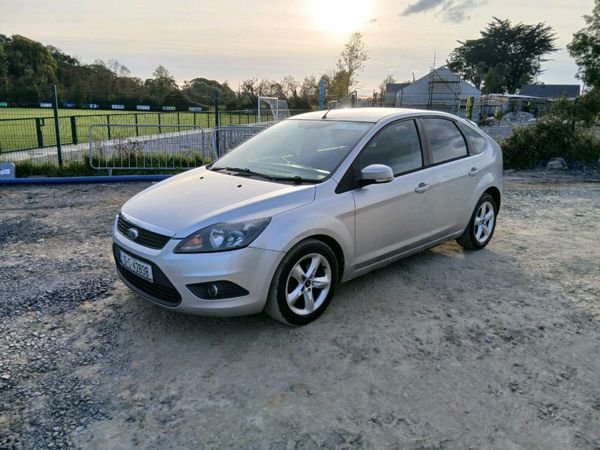 Ford Focus Hatchback, Diesel, 2010, Silver