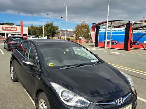 Hyundai i40 Saloon, Diesel, 2012, Black