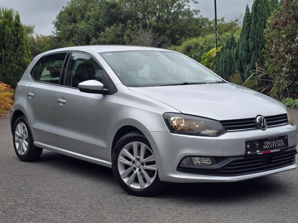 Volkswagen Polo Hatchback, Diesel, 2015, Silver