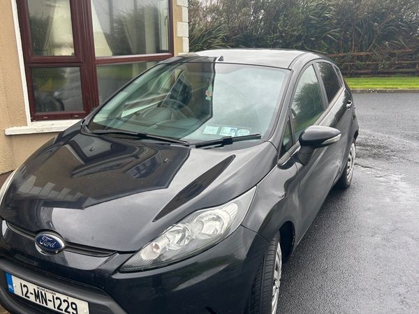 Ford Fiesta Hatchback, Diesel, 2012, Black