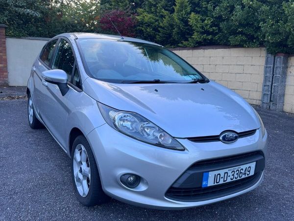 Ford Fiesta Hatchback, Petrol, 2010, Silver