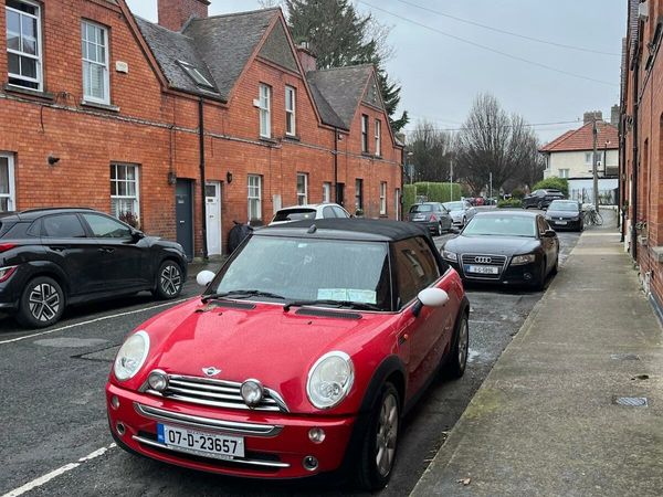 Mini Cooper Convertible, Petrol, 2007, Red
